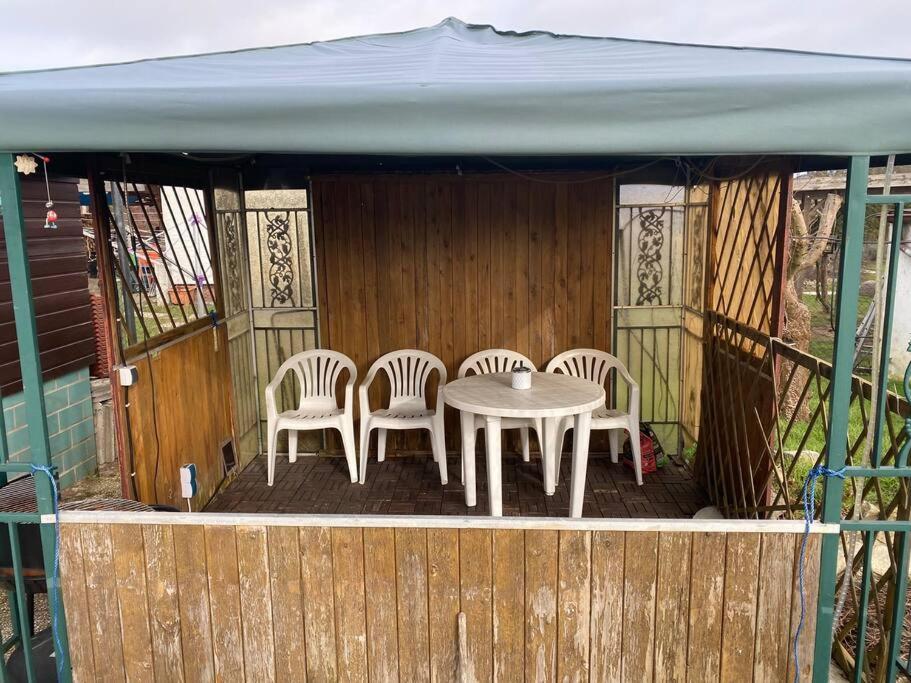 Bungalow Im Gruenen Werneuchen Экстерьер фото